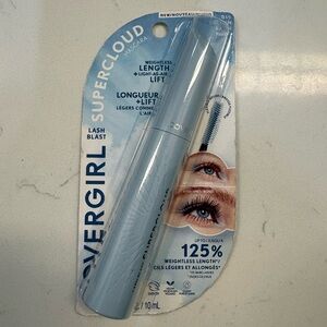 COVERGIRL Lash Blast Supercloud Mascara - Brown